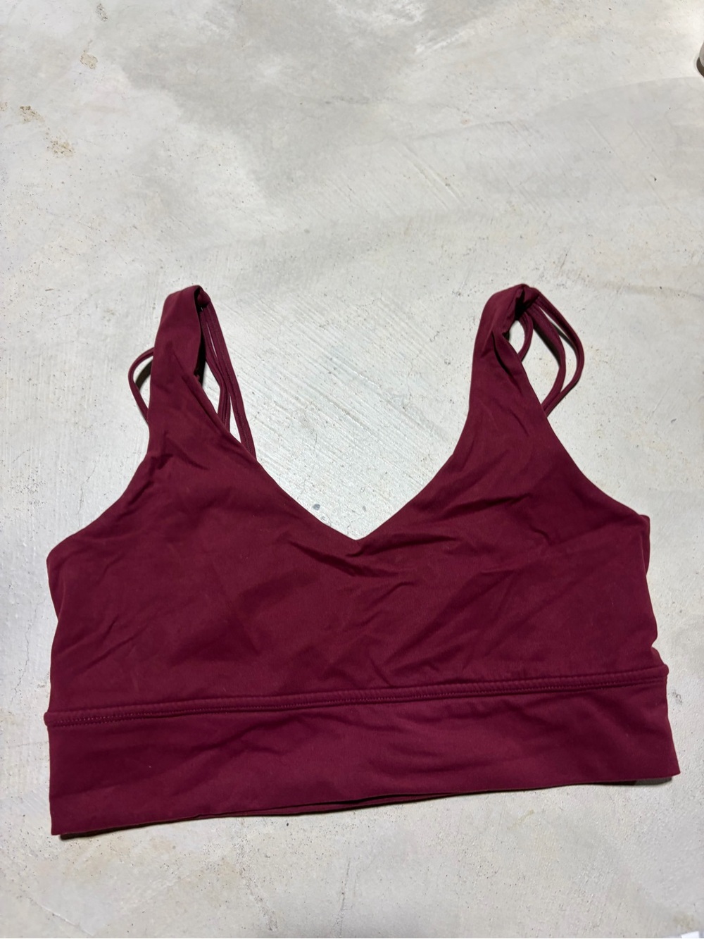 Buff bunny collection Women’s V-Neck Strappy sports bra Burgundy large